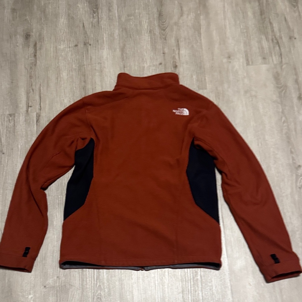 The North Face Men's Rust and black Performance Jacket - Picture 6 of 10